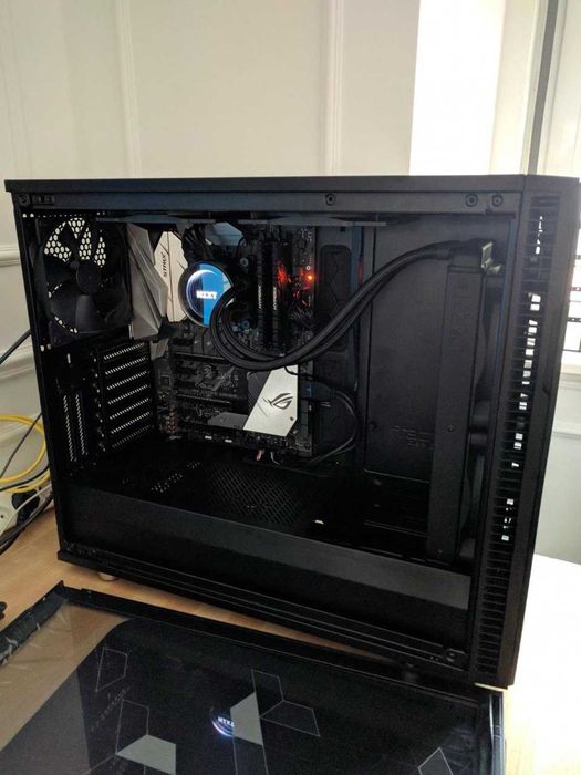 Gaming PC Intel 8700k 32gb DDR4 3200mhz ASUS ROG STRIX-E Z370 mobo