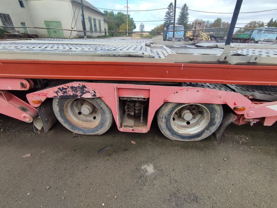 Івеко автовоз находу