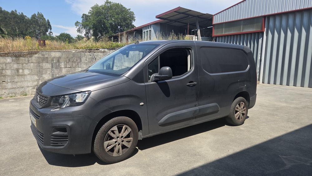 Vendo Peugeot Partner L2 caixa térmica
