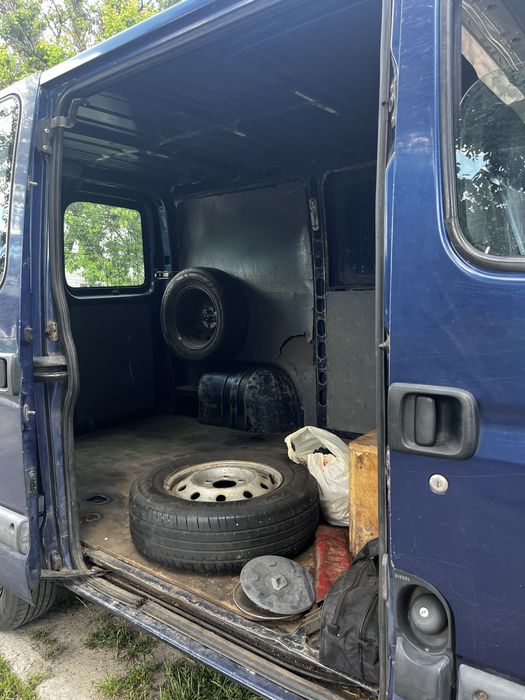 Renaul Master продається