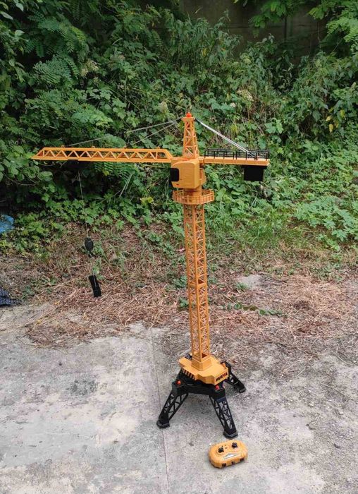 Кран баштовий радіокерований металевий