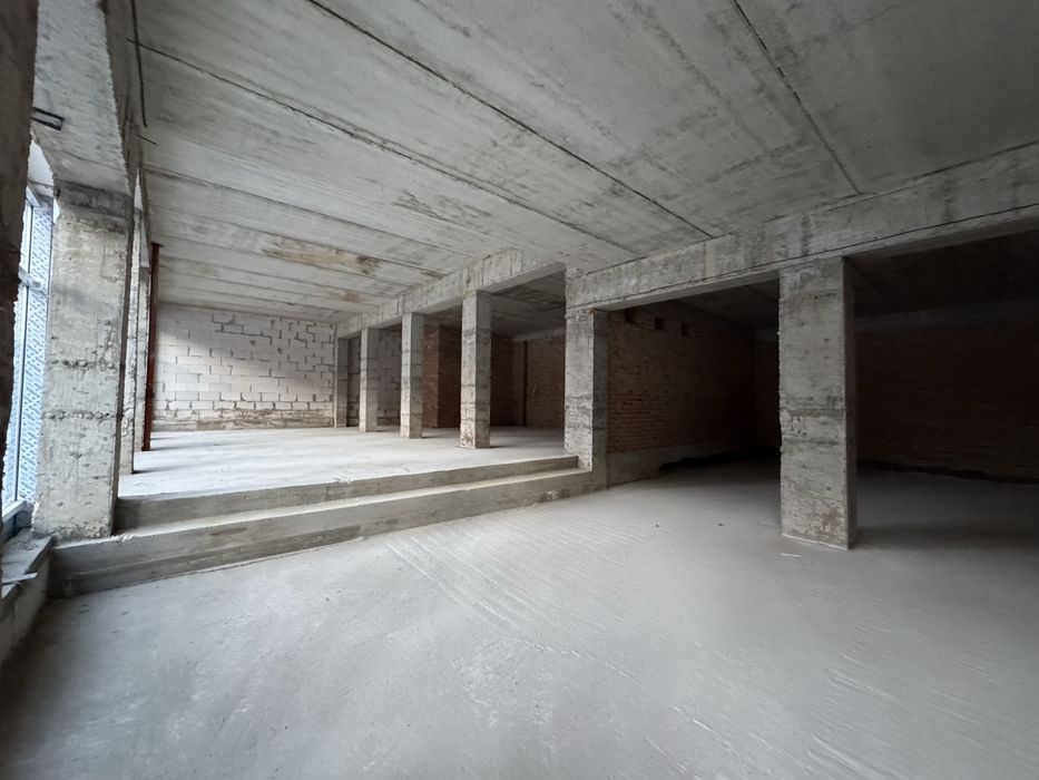 Комерція 245 м2 в ЖК ( Синергія )