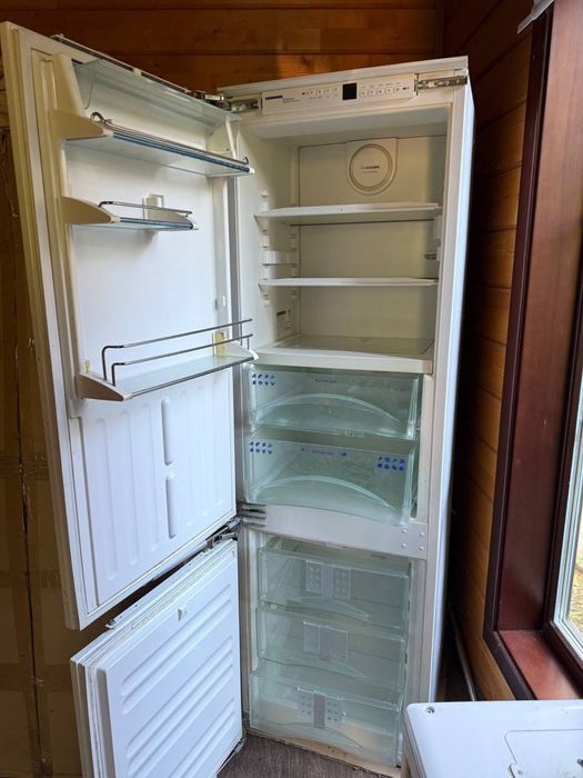 Вбудований холодильник Лібхер LIEBHERR ICBN 3056 No Frost