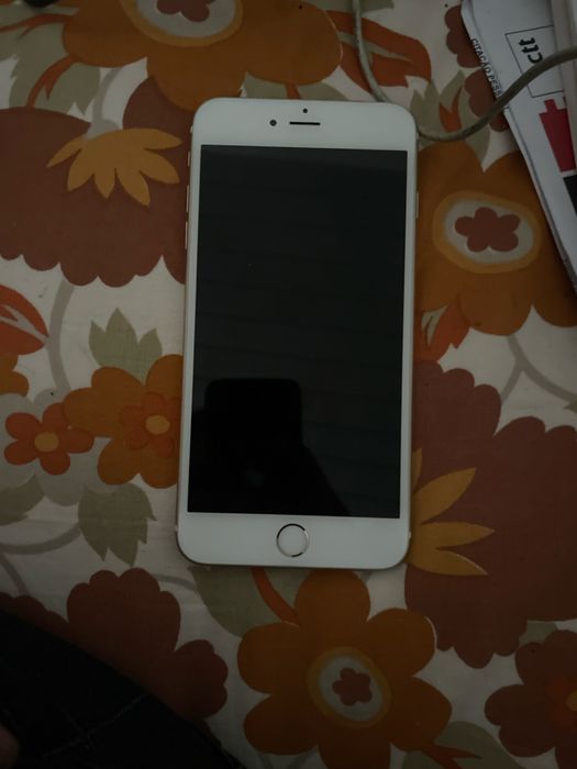 Iphone 6s plus gold