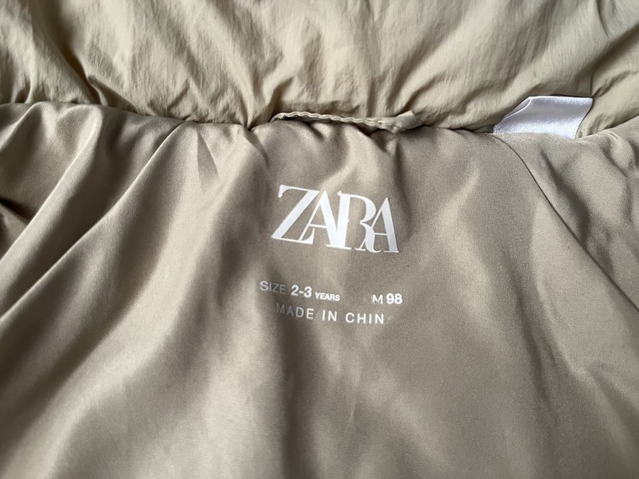 Куртка ZARA весняна демісезонна 98 р. 2-3 роки