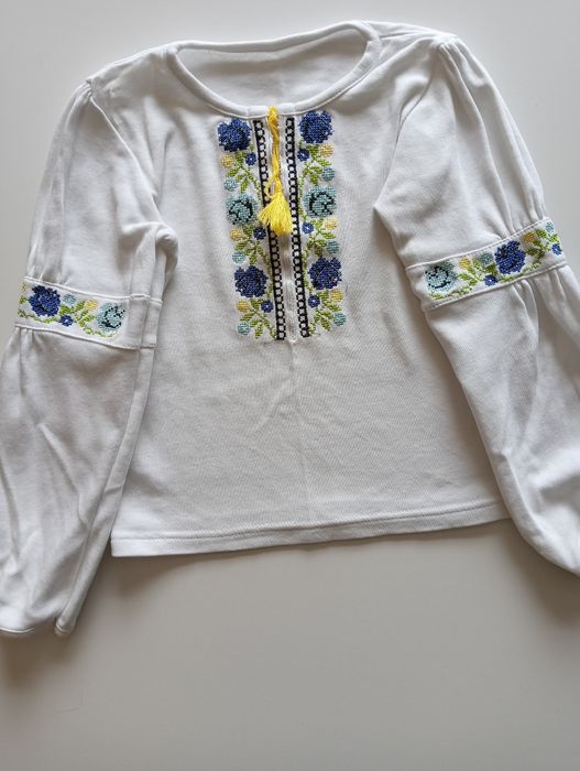 Вишиванка на дівчинку 116-122 розмір