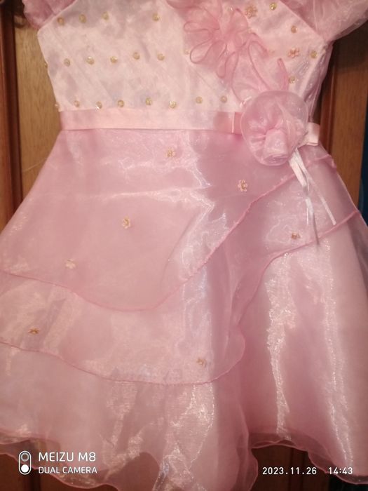 Нарядне платтячко для дівчинки 2-3р.