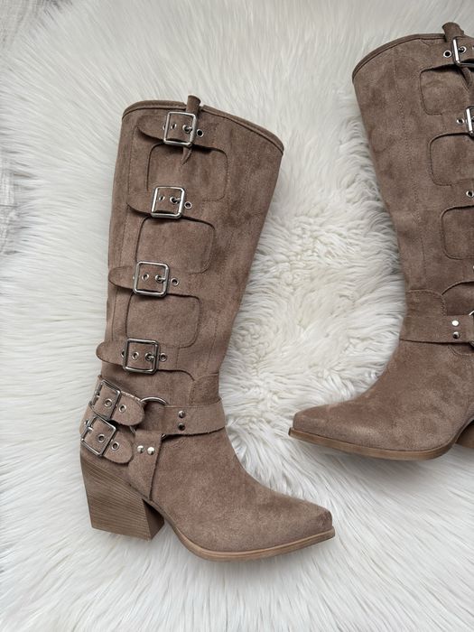 Beżowe fango kozaki kowbojki eko zamsz 36