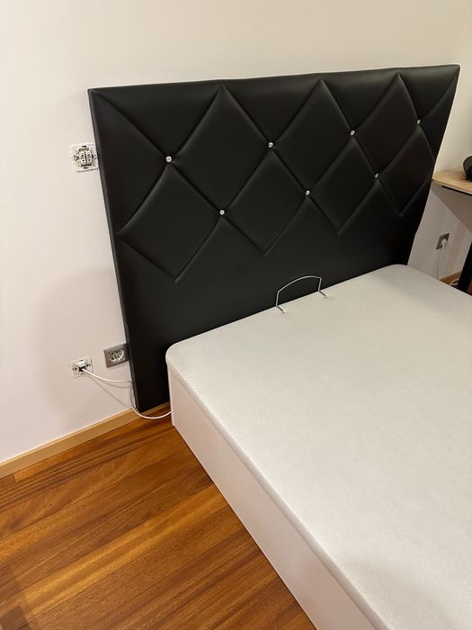 Vendo cabeceira preta molaflex