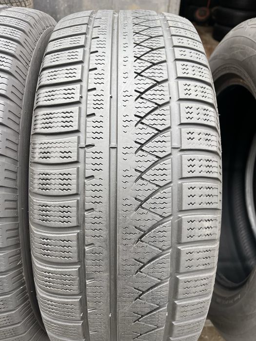 Шини 235/55/17 Champiro WinterPro 2шт зима