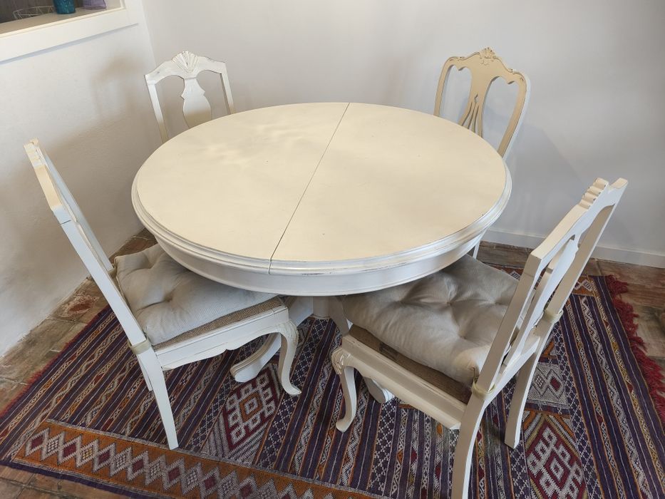 Mesa de jantar extensível