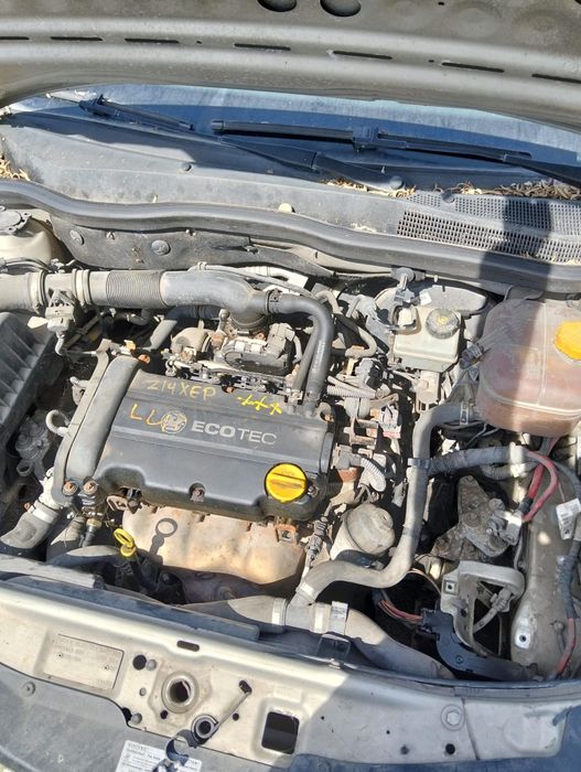 Opel Astra H para peças