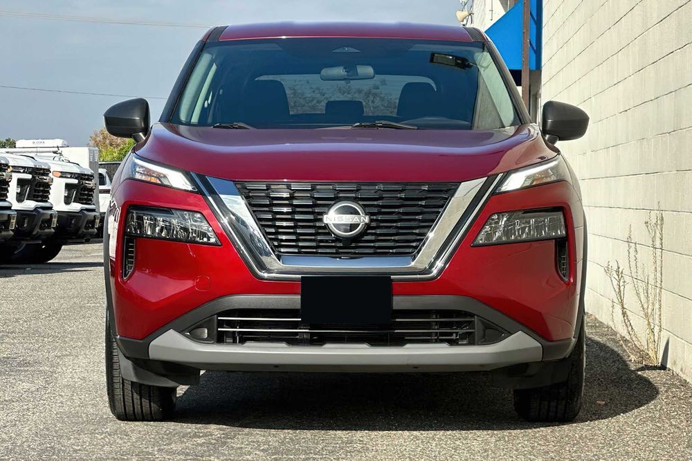 Nissan Rogue      2023