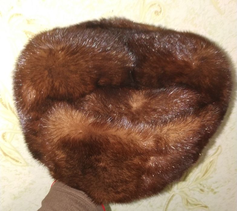 Норкові шапки нові