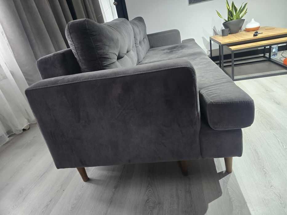 Sofa rozkładana z funkcją spania  2 sztuki