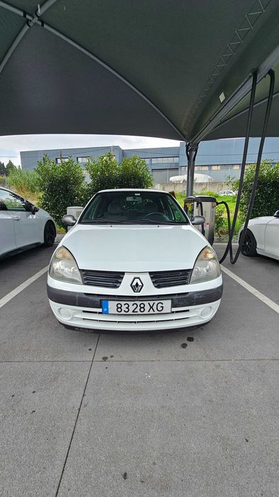 Renault Clio II 1.5 dCi 2004 | 5 Portas | Embraiagem Nova | CarPlay