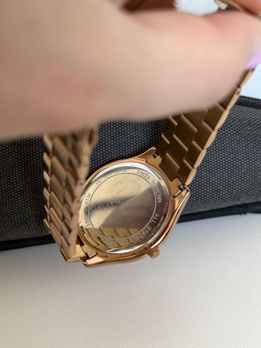 Жіночі  часи Michael Kors MK3336
