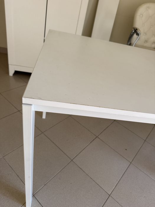 Mesa Melltrop IKEA branca