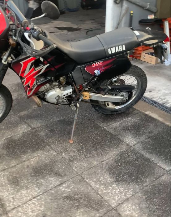 Vendo yamaha dt125r