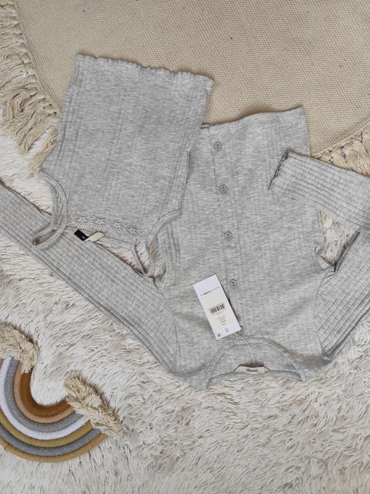 Zestaw komplet dla dziewczynki 110-116 cieńki sweterek koszulka na ram