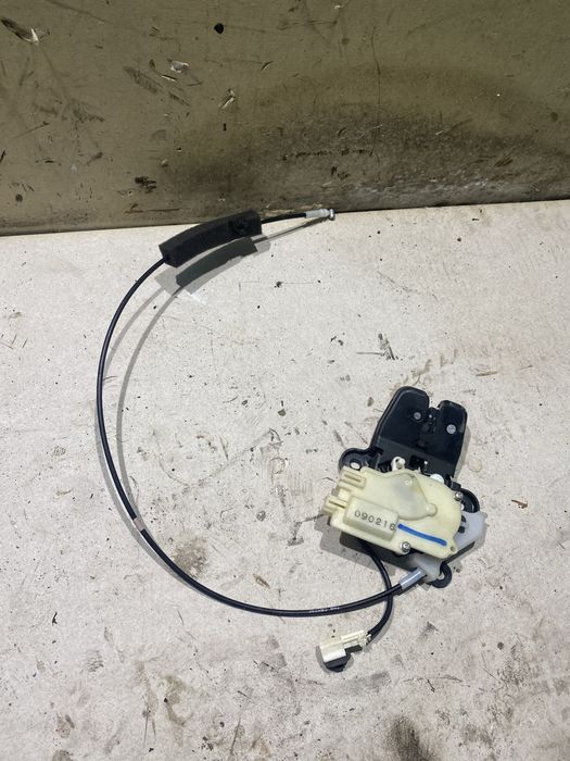 Zamek klapy tylnej bagażnika Honda insight II 5d hb