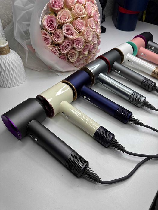 Фен Dyson Super Hair Dryer кейсом на 1 насадку