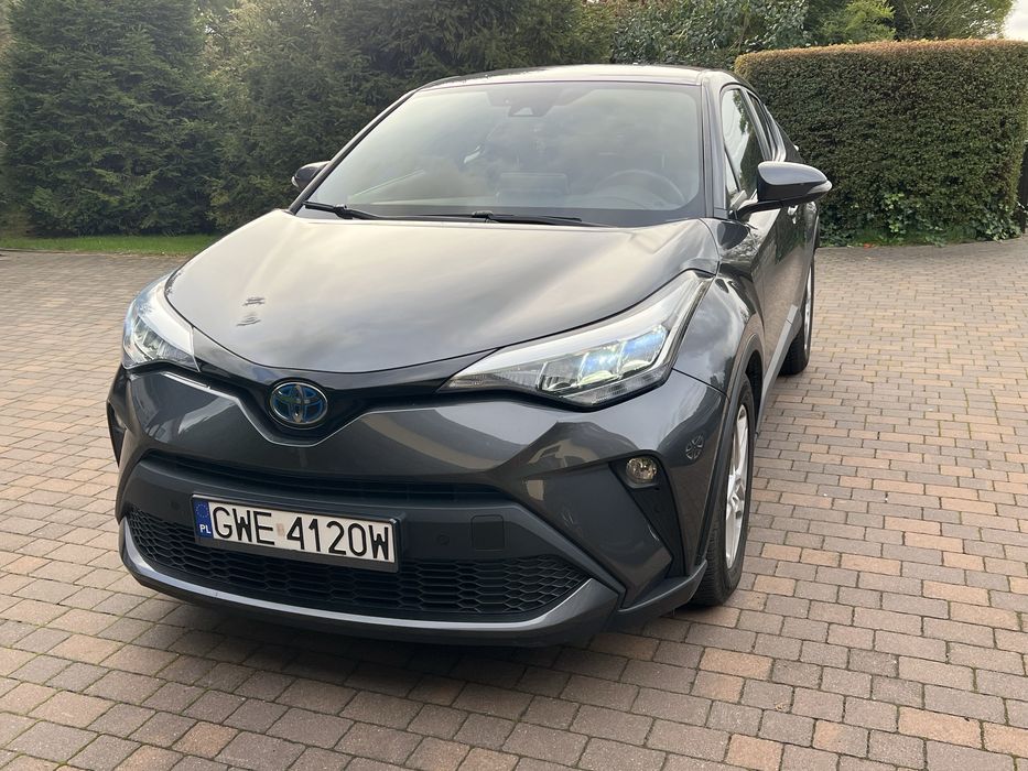 Toyota CH-R 1.8 hybryda