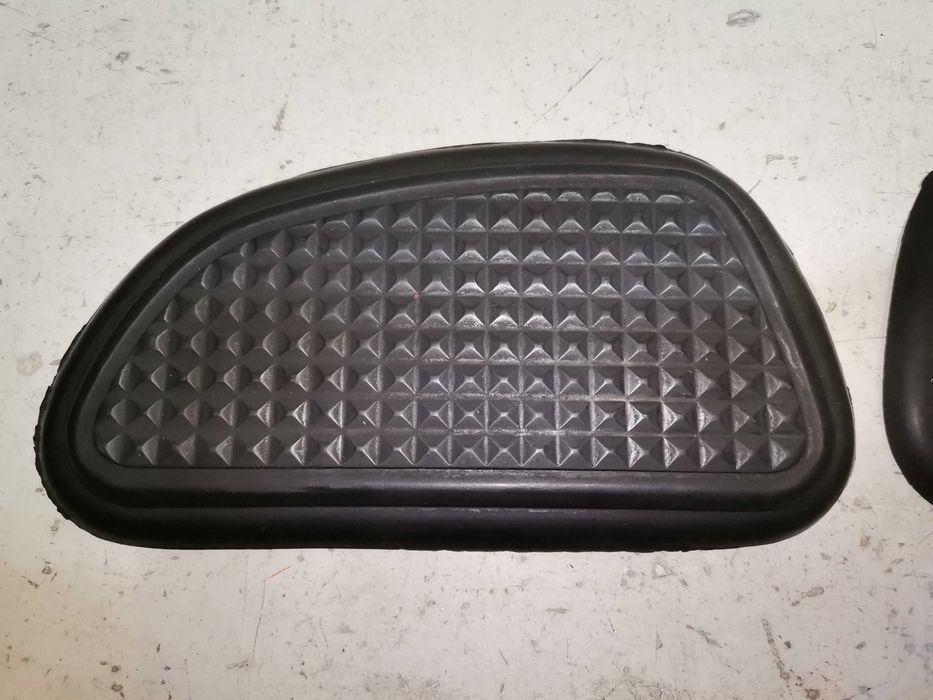 Восход-2 мотоцикл СССР резиновые накладки на бак