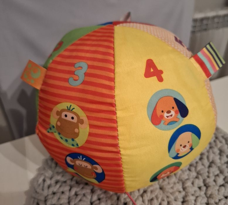Chicco Piłka Miękka zabawka grajaca ,sensoryczna