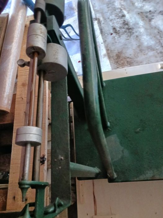 Vendo balança antiga