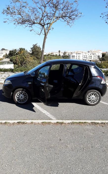 Lancia Ypsilon 1.3 M-jet S&S Urban foto 3