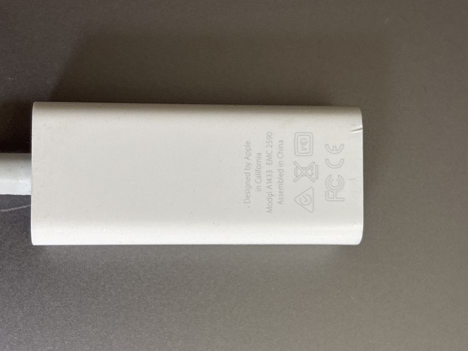 Адаптер (перехідник) Apple Thunderbolt to Gigabit Ethernet (MD463) для MacBook | iMac