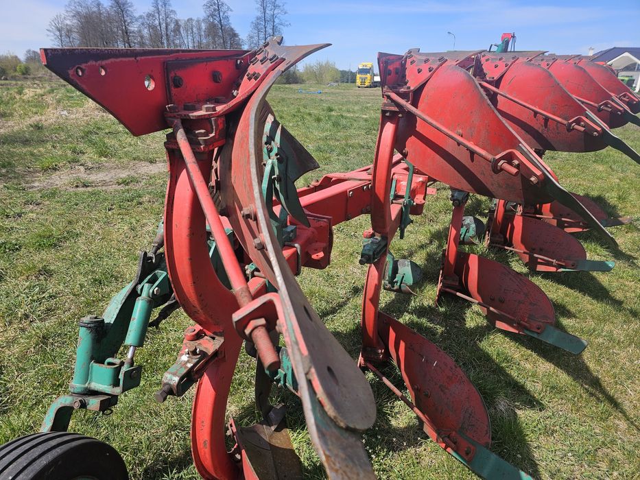 Plug 5 skibowy obrotowy kverneland Vario EG