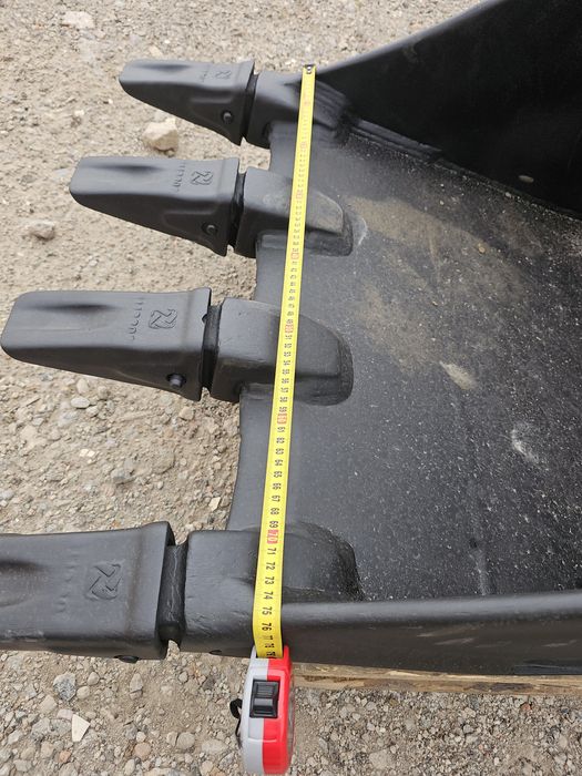 Продам  ковш  до  JCB моделей JS