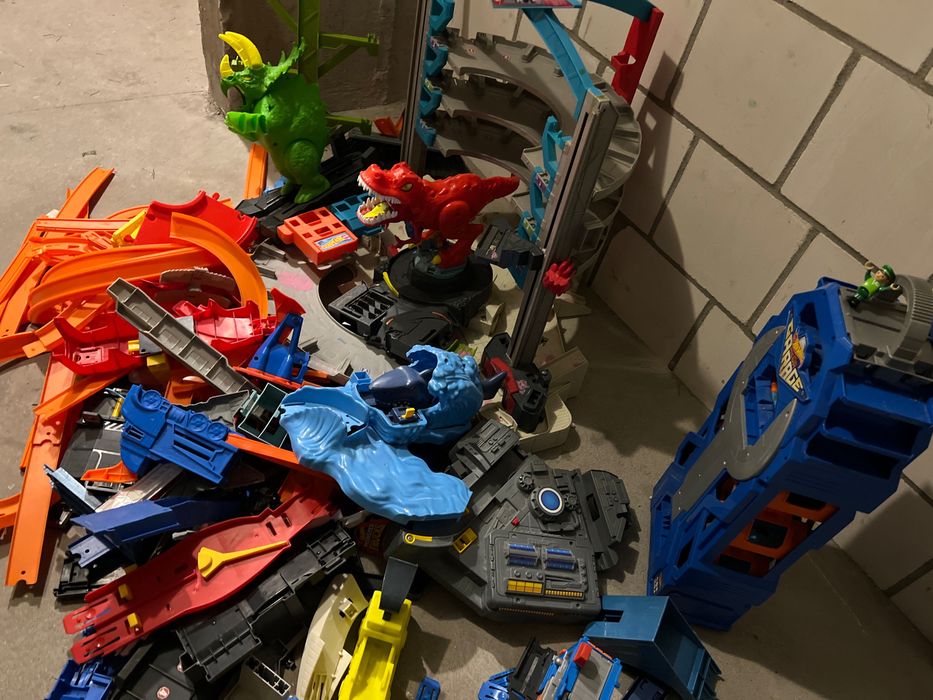 Hot Wheels zestawy i tory