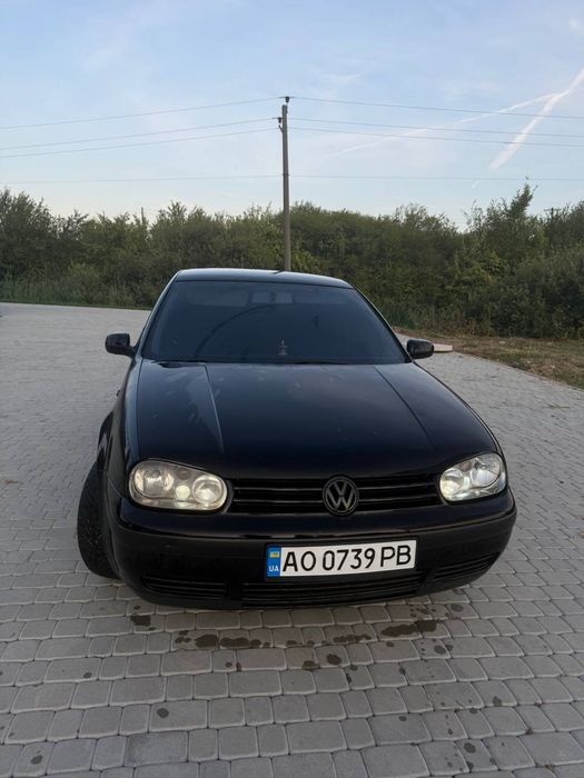 Гольф 4 1.9.т.д.і 2000рік