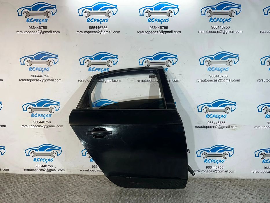 Porta Tras Traseira Direita Audi A4 B8 Sedan 2007 – 2015
