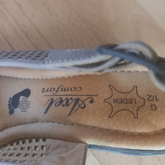 Lekkie sandałki  na lato