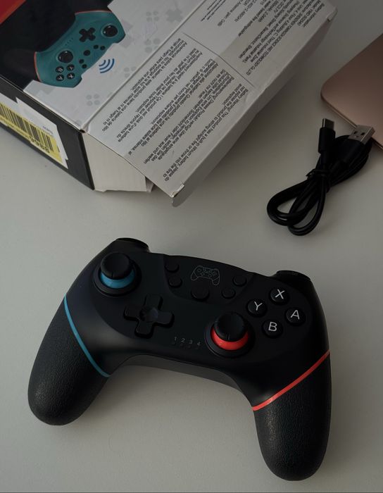 Бездротовий геймпад Diswoe Wireless Controller Nintendo Switch / PC