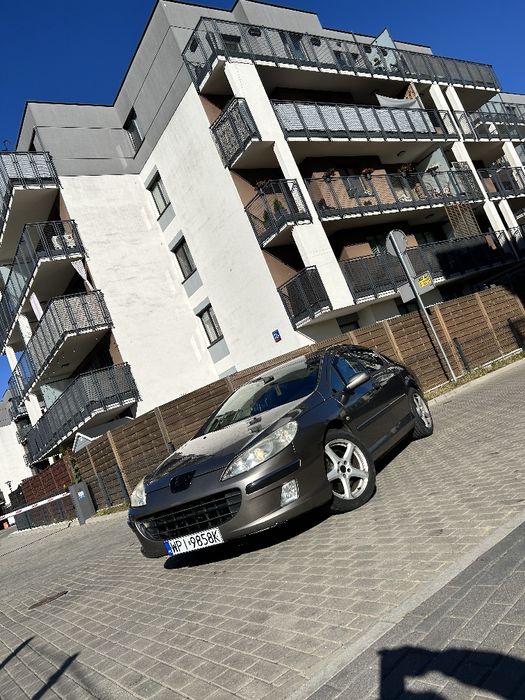 Peugeot 407