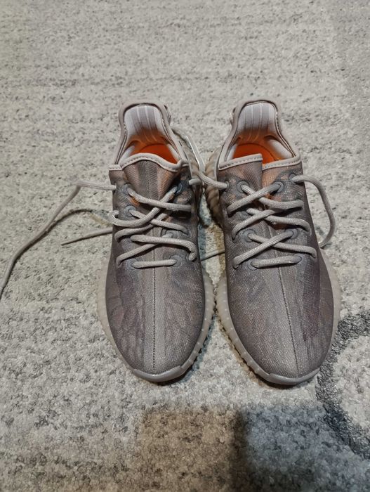 Кросівки Adidas Yeezy Boost 350 V2, кроссовки оригінальні.