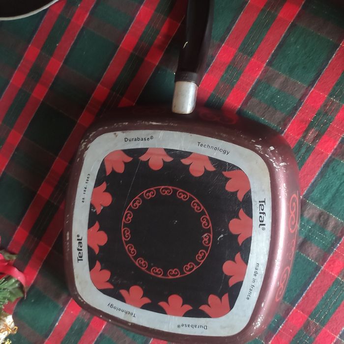 Panela inox, grelha e frigideira