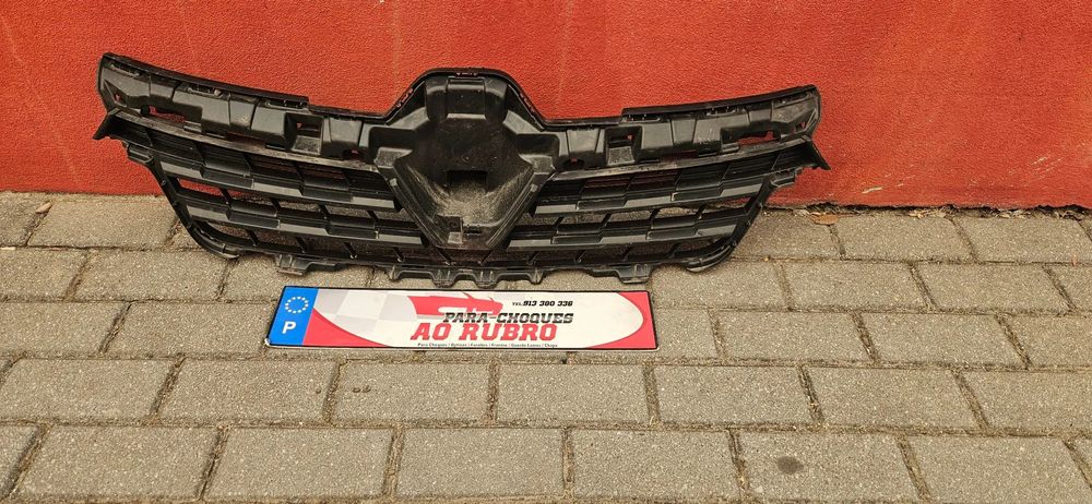 Grelha renault expresso