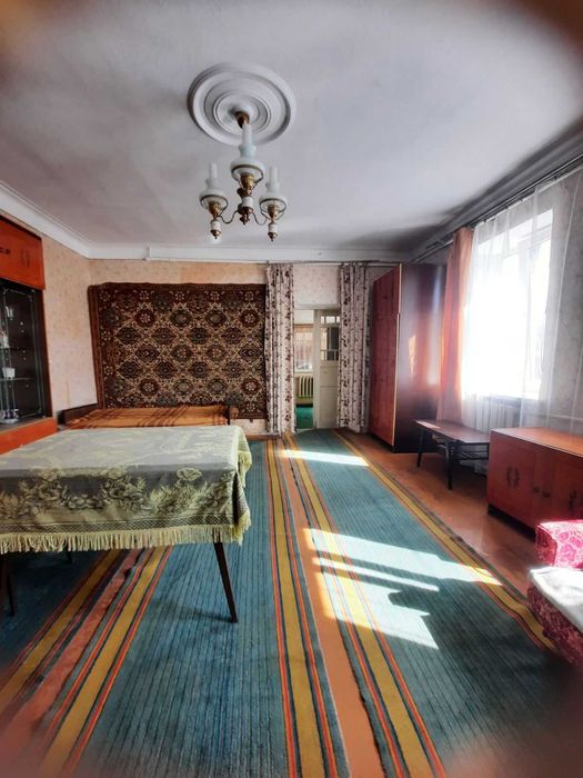 Продам дом Ленпоселок ул. Магистральная. Центр. Торг.