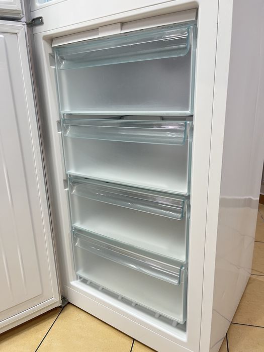 *Lodówko-zamrażarka*MIELE*