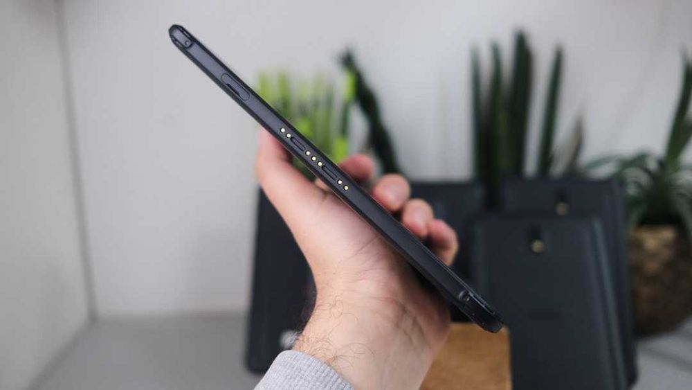 Samsung  Galaxy active Tab 3 4\64 Lte Гарний стан уцінка