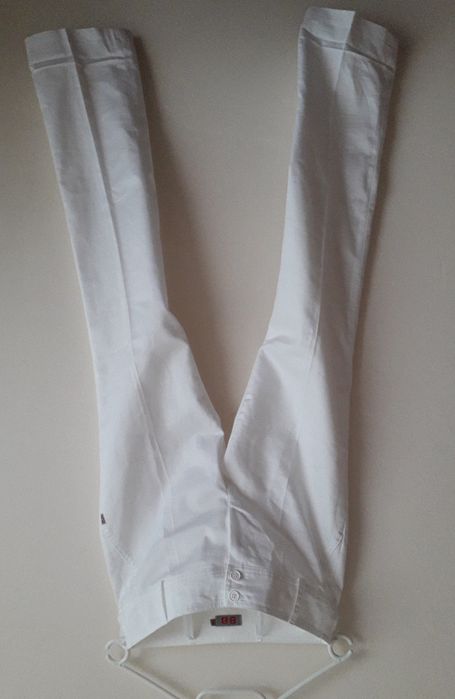 Spodnie białe, materiałowe, 1x założone, stan jak NOWE, rozmiar 38