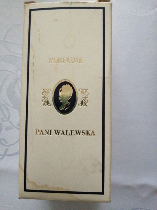 Perfumy Pani Walewska z czasów PRL