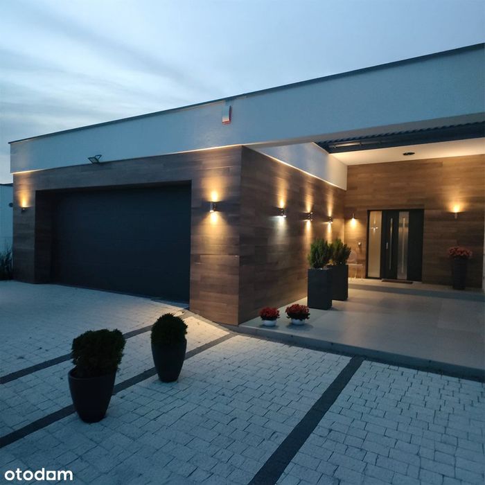 Piękny dom 222 m² na pięknej działce 2100 m² z prywatnym lasem