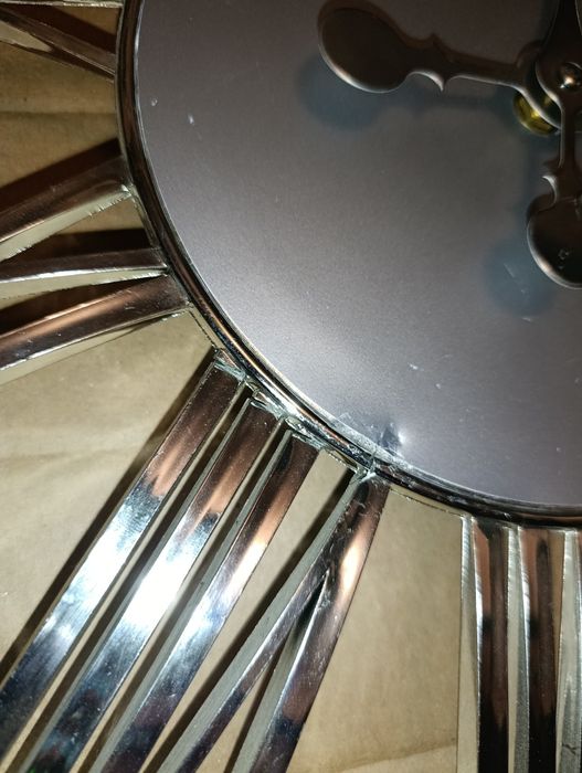 Piękny zegar ścienny glamour